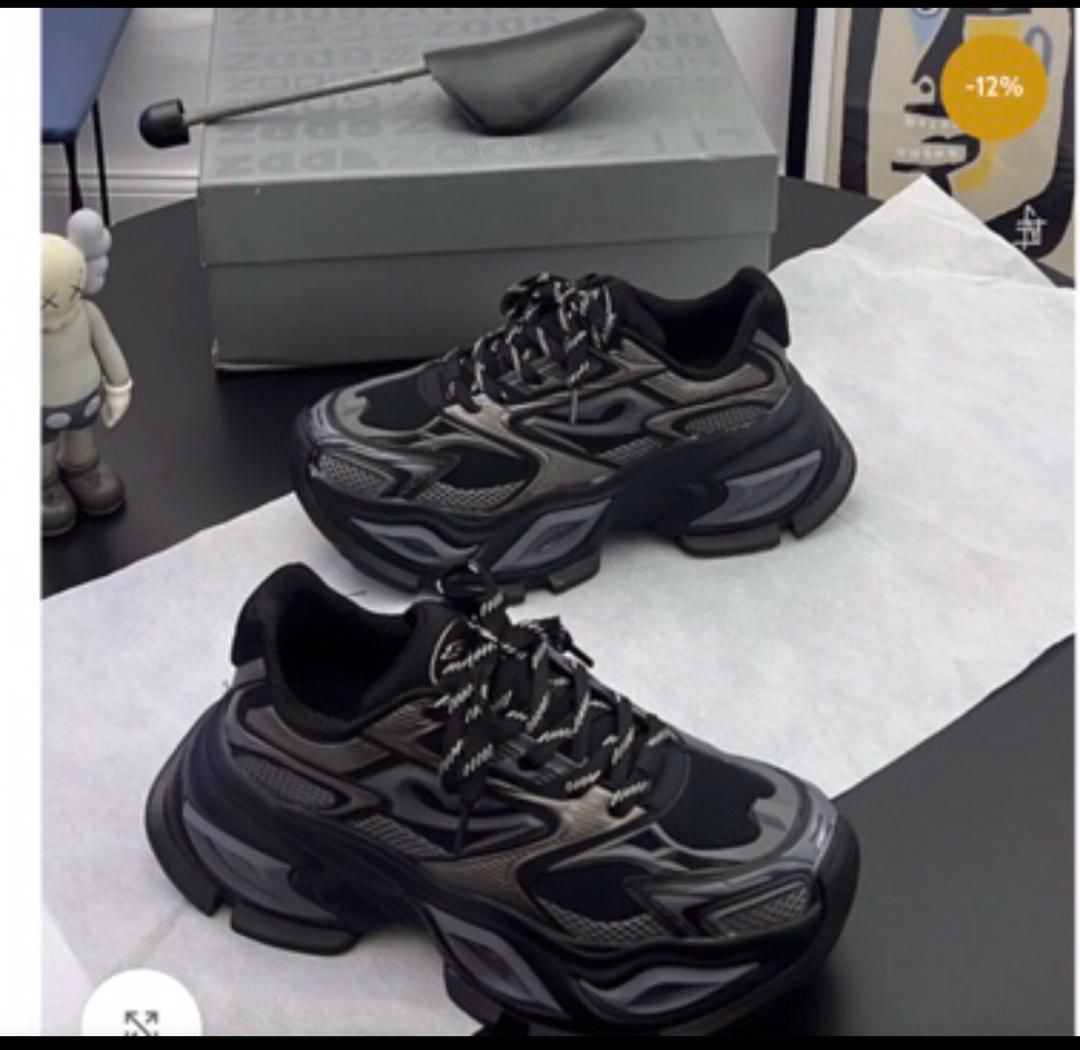 img-20260425-wa0012-kFiavb.jpg Black Chunky Sneakers with White Accents and Laces - Image 1
