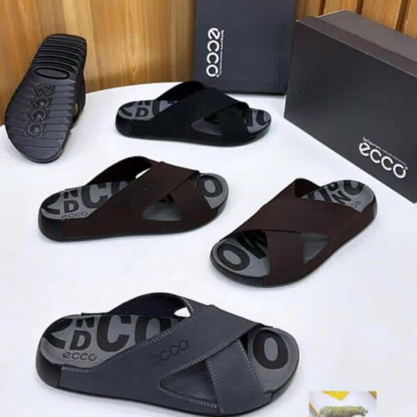 ECCO Men's Slide Sandals in Black and Brown - Comfortable and Stylish Footwear